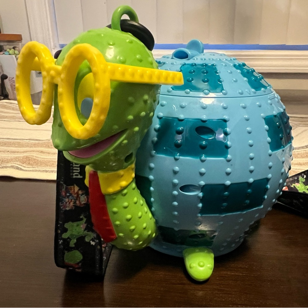 Electrical Parade Disneyland popcorn bucket